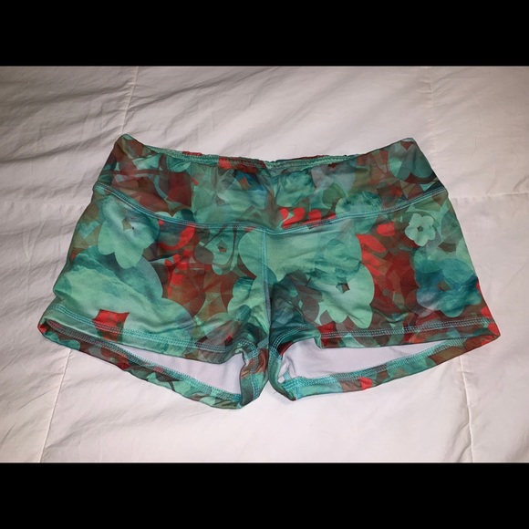 Fleo shorts - Picture 1 of 3